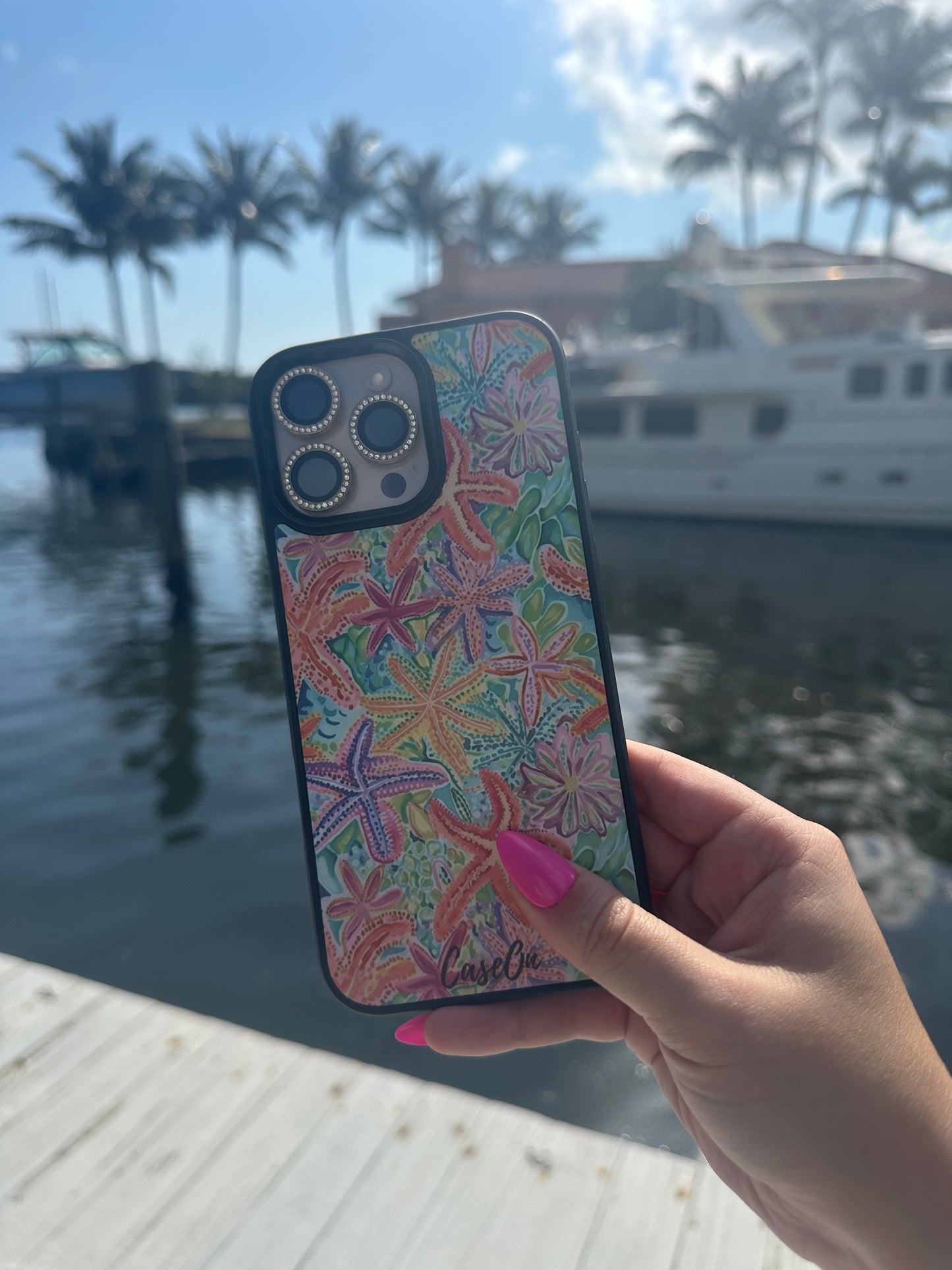 Sunny Starfish MagSafe Case