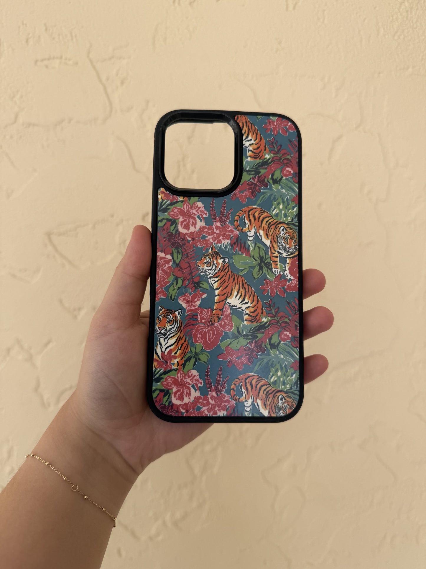 Lilly Tiger MagSafe Case