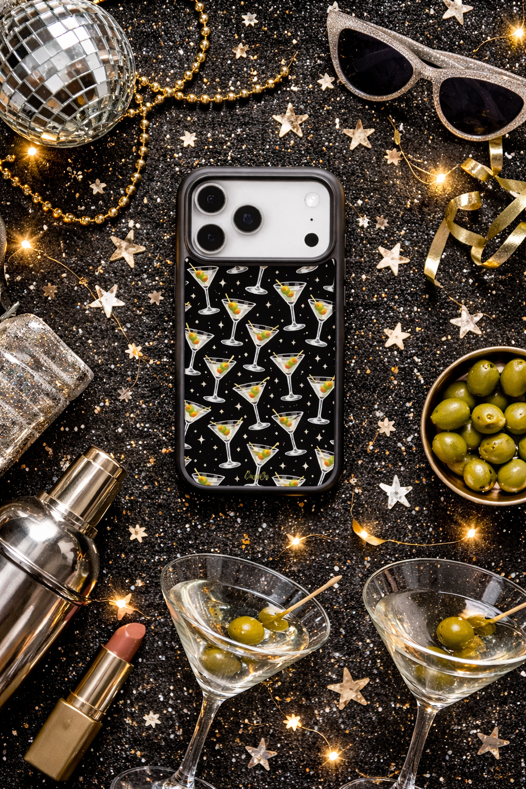 Midnight Martini MagSafe Phone Case