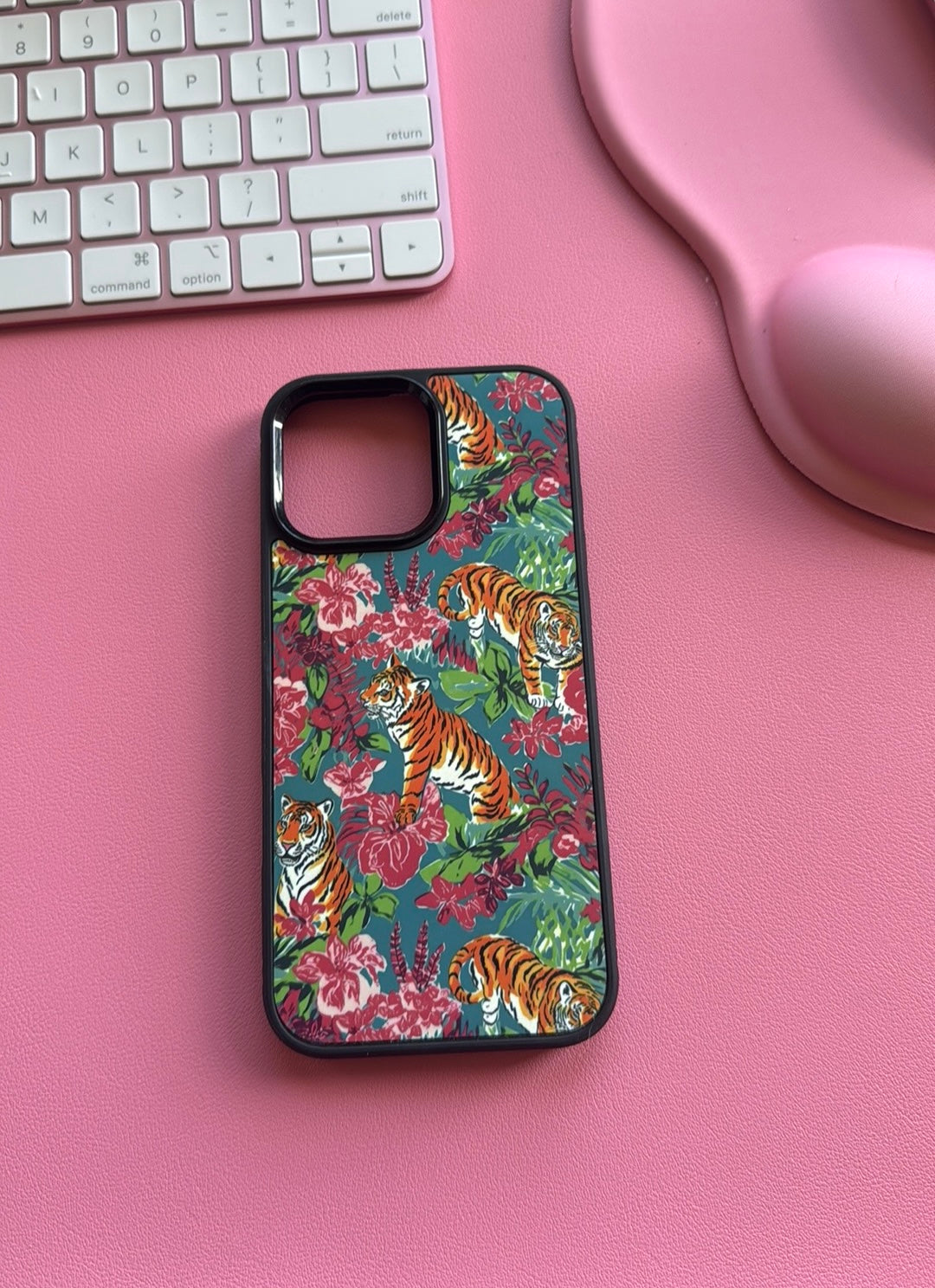 Lilly Tiger iPhone Phone case